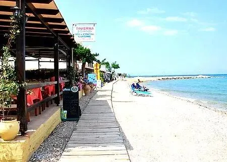Messonghi Village Beach Apartments *